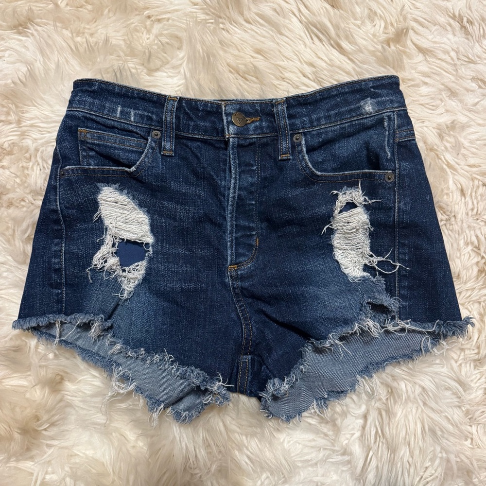 Women’s Guess Size 27 Denim Shorts